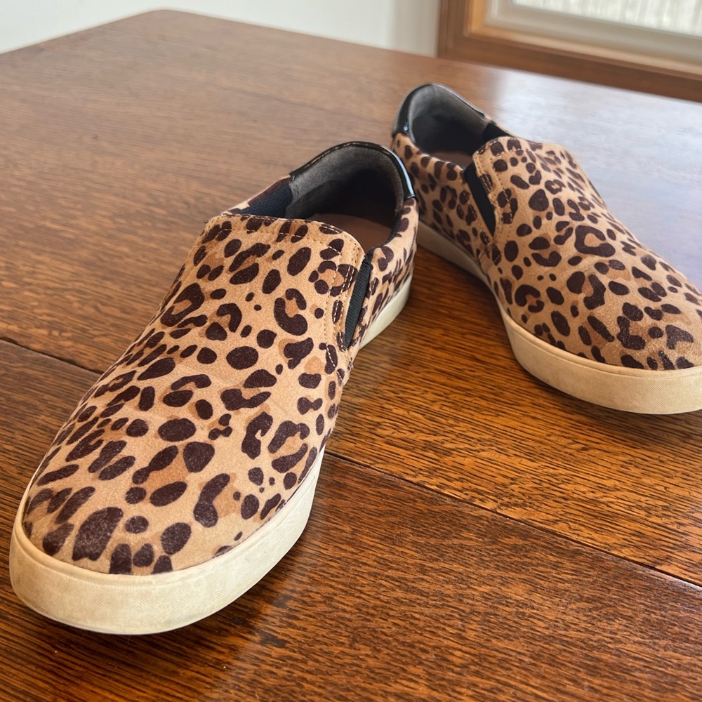 Dr. Scholls leopard print sneaker, size 8.5